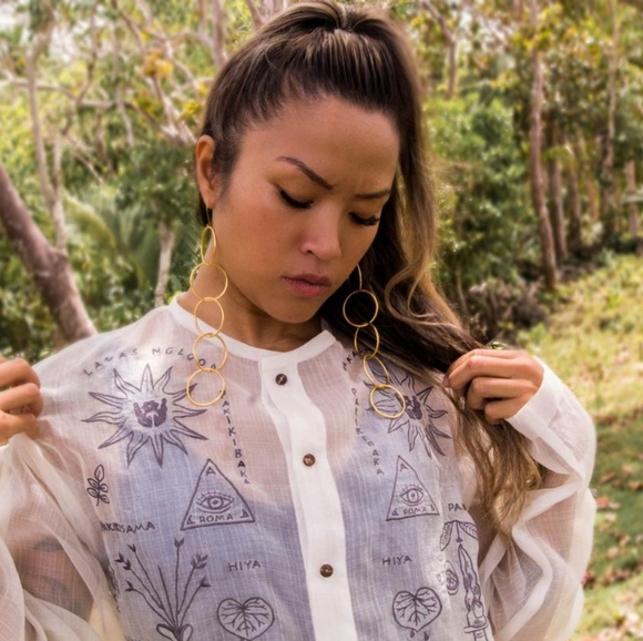 VINTA Biggie Barong Pamamang Paniniwala size S NWT - Picture 5 of 12